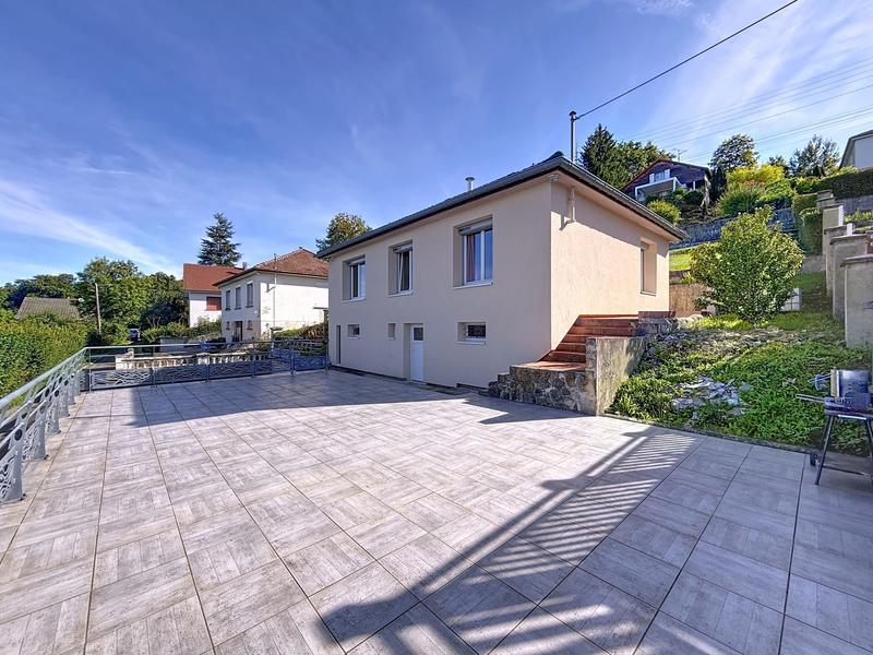 Maison - 120 m² - 5 pièces