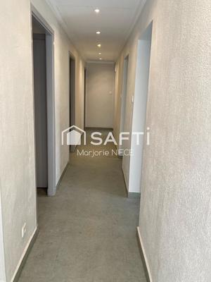 Bureau - 167 m² - 6 pièces