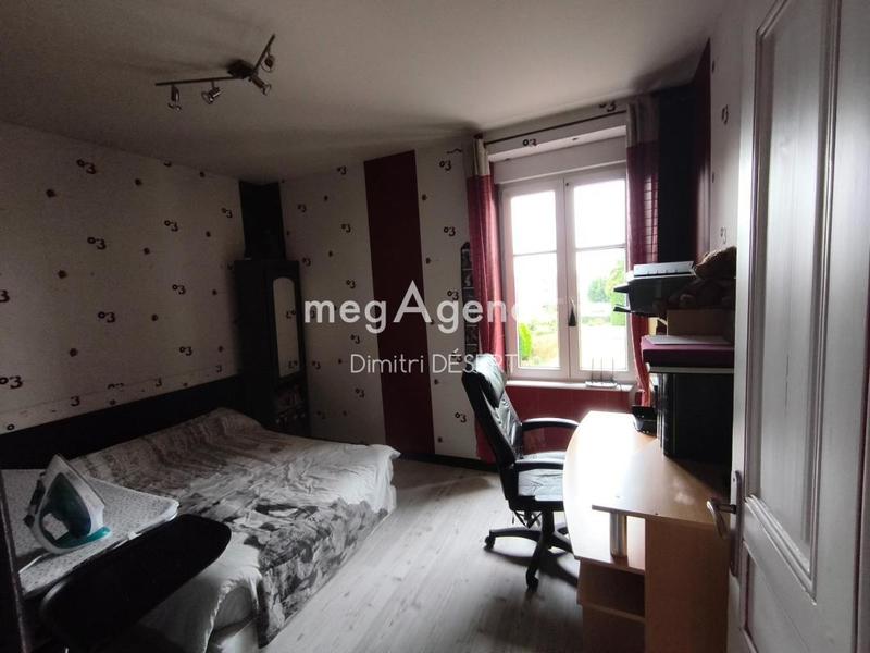 Maison - 193 m² - 10 pièces