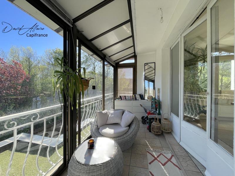 Appartement - 96 m² - 3 pièces