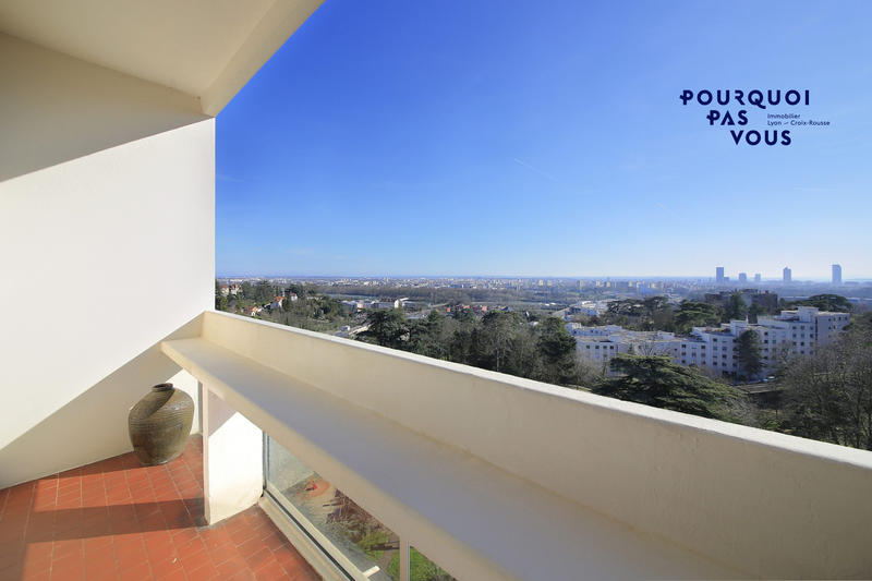 Appartement - 162 m² - 6 pièces