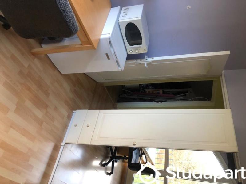 Chambre - 12 m² - 1 pièce