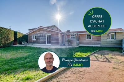 Maison traditionnelle - 100 m² - 5 pièces