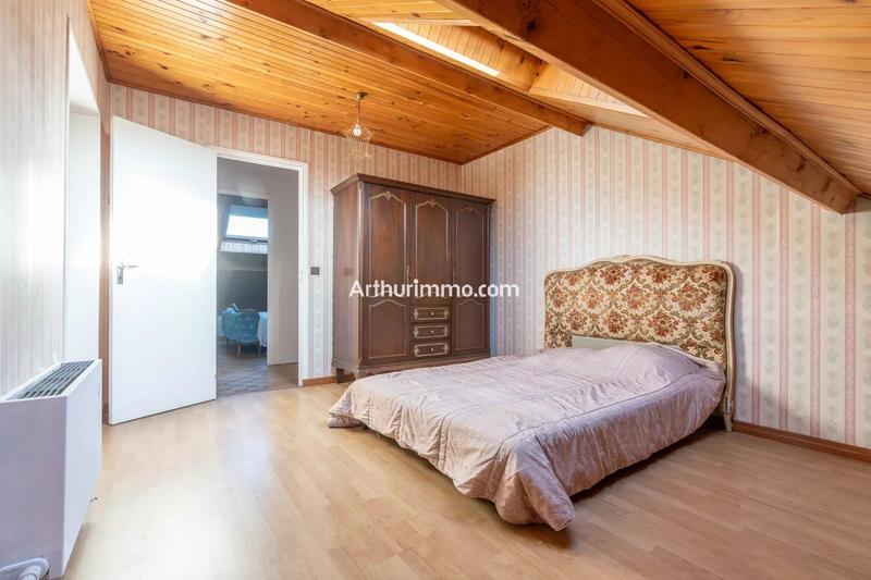 Maison - 150 m² - 7 pièces