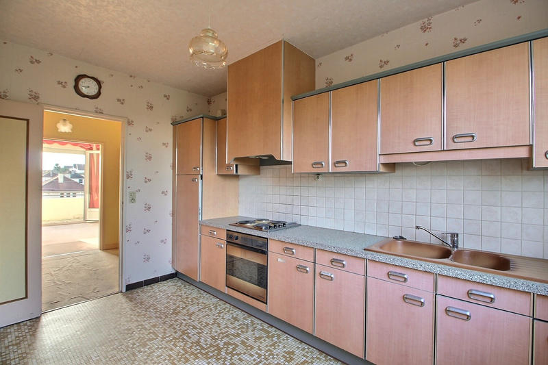 Appartement - 85 m² - 3 pièces