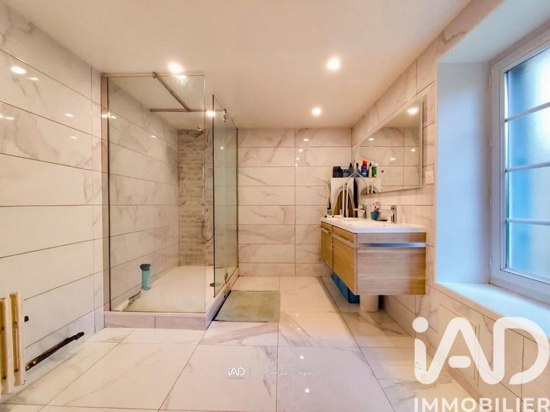 Maison - 149 m² - 6 pièces