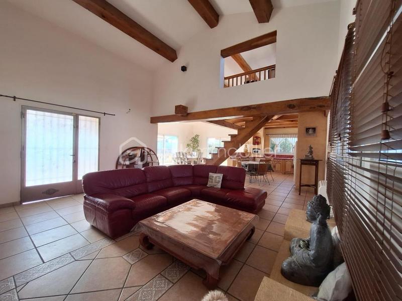 Villa - 180 m² - 6 pièces