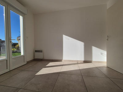 Maison - 93 m² - 4 pièces