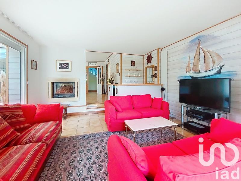 Maison - 166 m² - 10 pièces