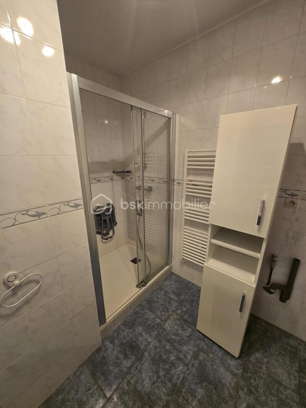 Appartement - 84 m² - 3 pièces