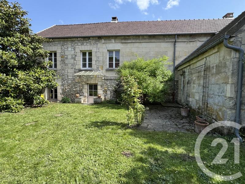 Maison - 210 m² - 7 pièces