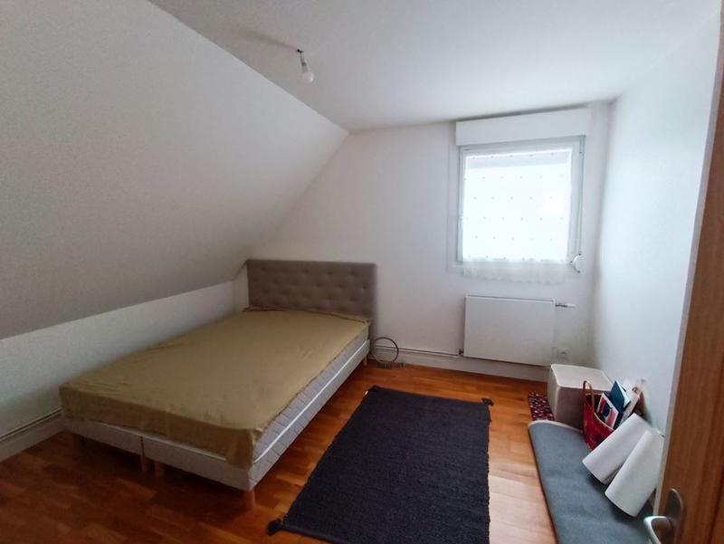 Maison traditionnelle - 103 m² - 5 pièces