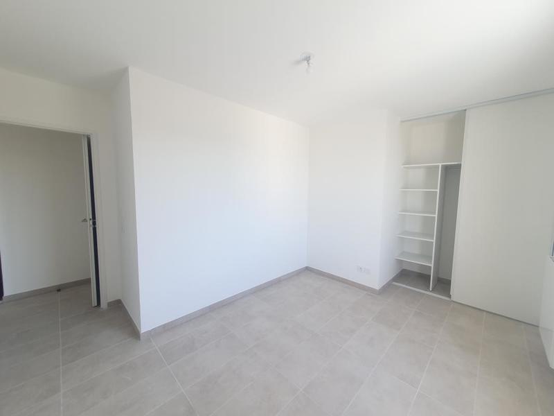 Appartement - 79 m² - 3 pièces