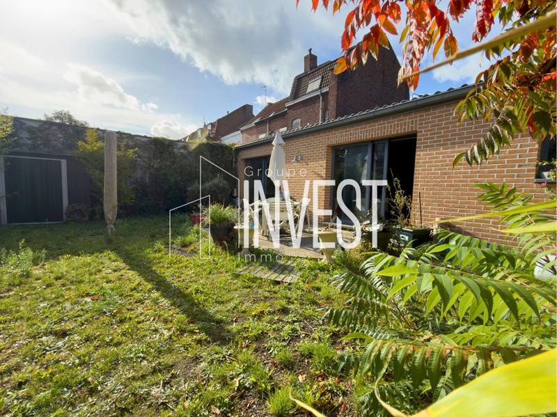 Maison - 246 m² - 5 pièces