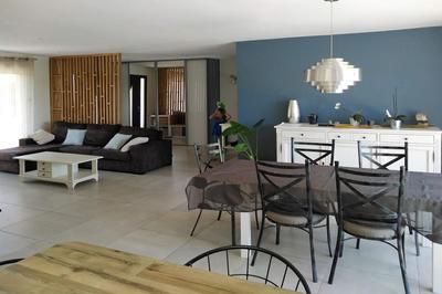 Maison - 161 m² - 6 pièces