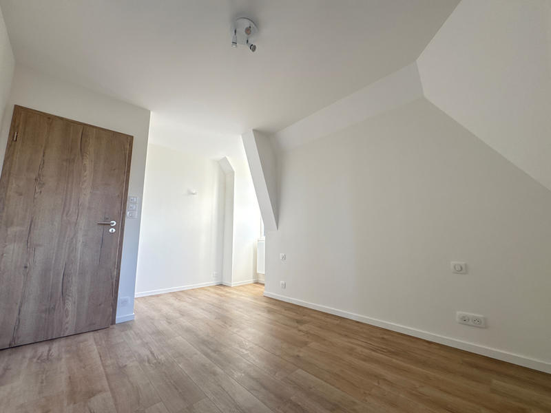 Appartement - 84 m² - 4 pièces