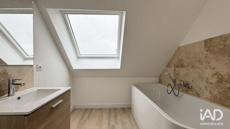 Maison - 121 m² - 4 pièces