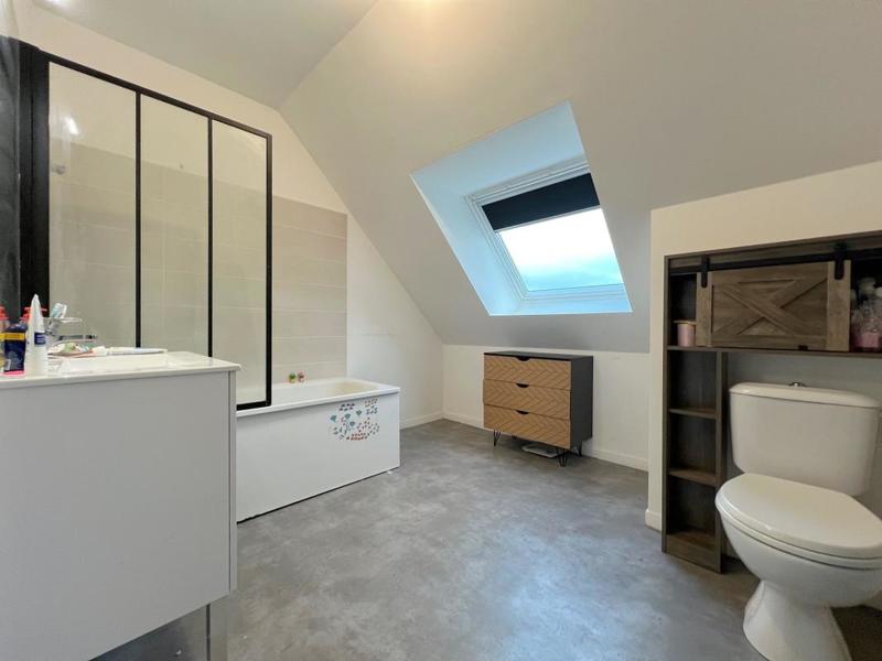 Maison - 91 m² - 4 pièces