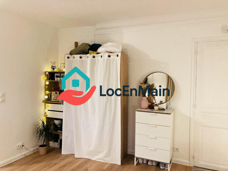 Studio - 24 m² - 1 pièce