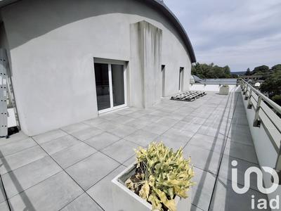 Appartement - 82 m² - 3 pièces