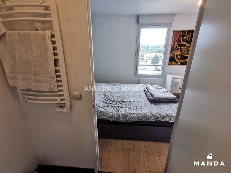 Chambre - 14 m² - 4 pièces