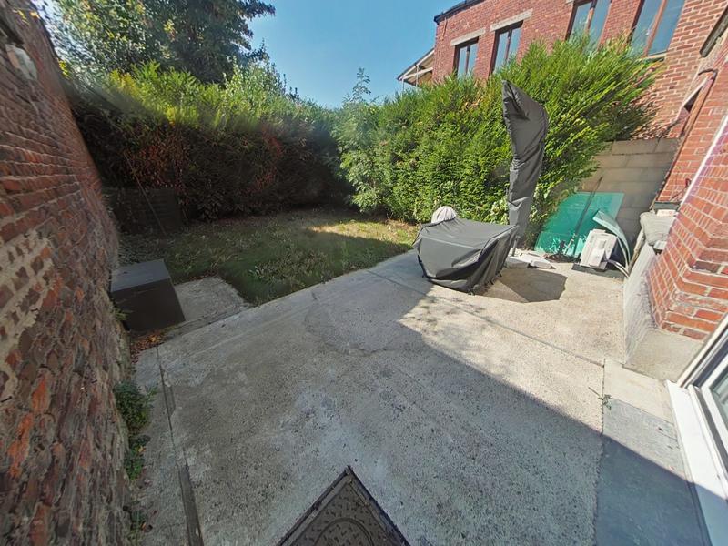 Appartement - 104 m² - 4 pièces