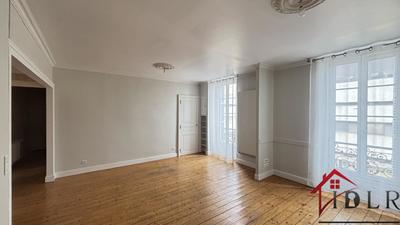 Appartement - 72 m² - 3 pièces