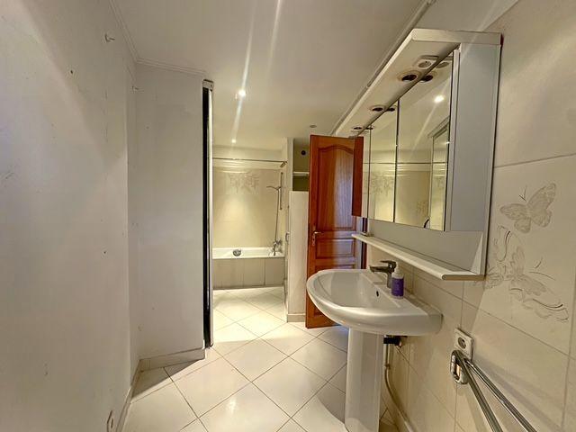 Maison - 170 m² - 4 pièces