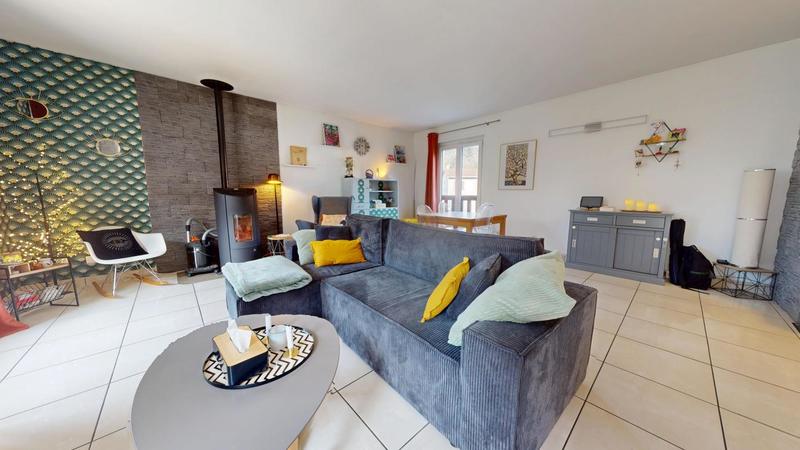 Maison - 90 m² - 4 pièces