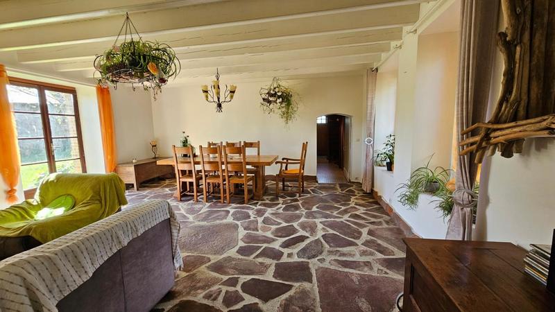 Propriété - 170 m² - 5 pièces