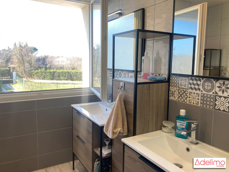 Mas - 418 m² - 18 pièces