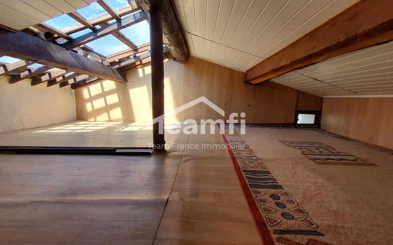 Maison - 84 m² - 4 pièces