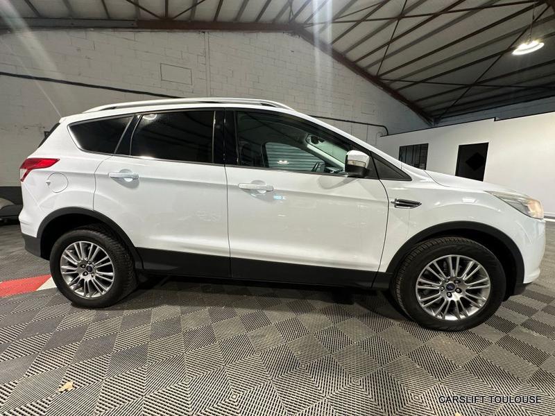 Ford Kuga 2.0 Tdci 140 Cv - Titanium