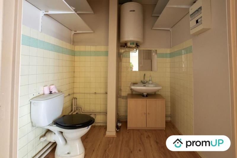 Local commercial - 60 m² - 2 pièces