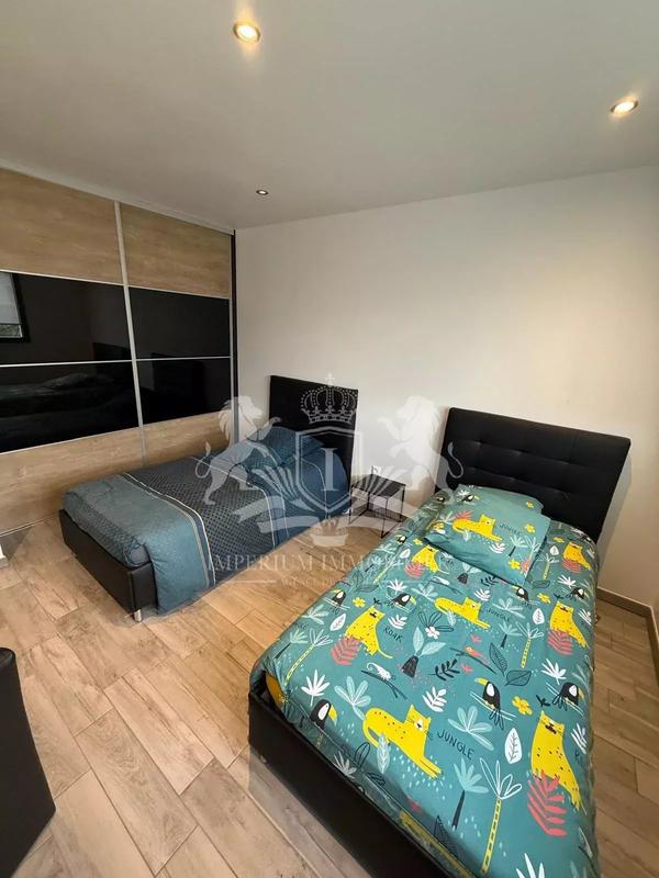 Maison - 142 m² - 7 pièces