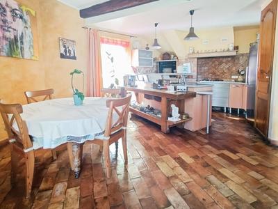 Maison de village - 152 m² - 5 pièces