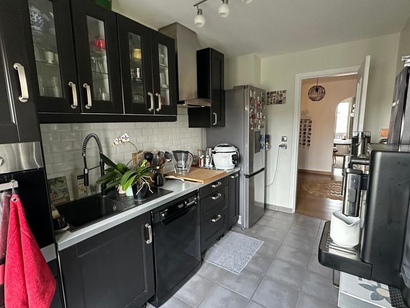 Appartement - 80 m² - 4 pièces