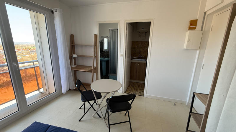 Appartement - 15 m² - 1 pièce