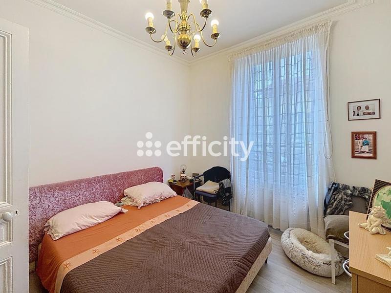 Pavillon - 112 m² - 5 pièces