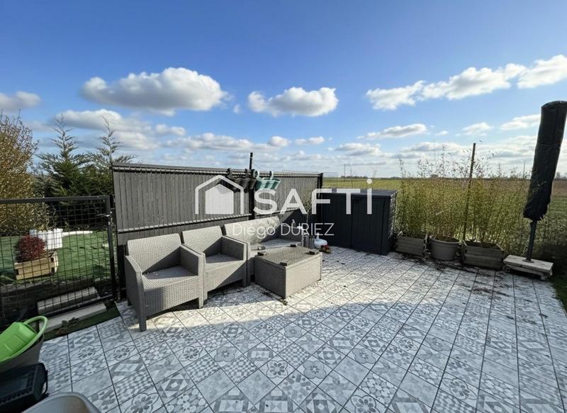 Maison - 95 m² - 5 pièces