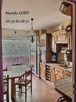 Appartement - 95 m² - 4 pièces