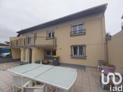 Maison - 143 m² - 7 pièces