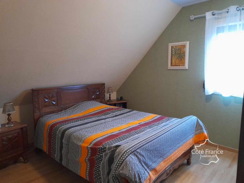 Pavillon - 90 m² - 5 pièces