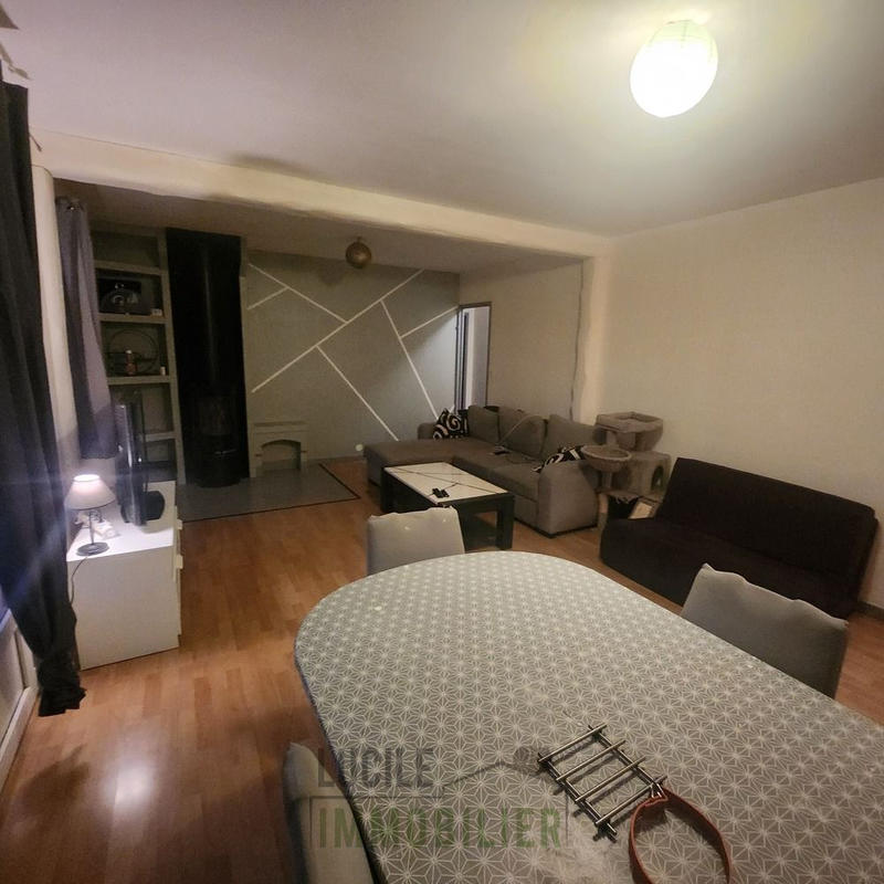 Maison - 90 m² - 5 pièces