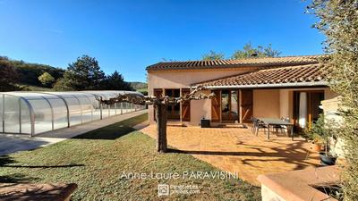 Maison - 150 m² - 5 pièces