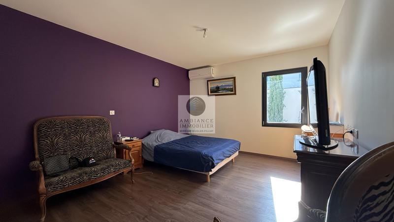 Maison - 167 m² - 6 pièces