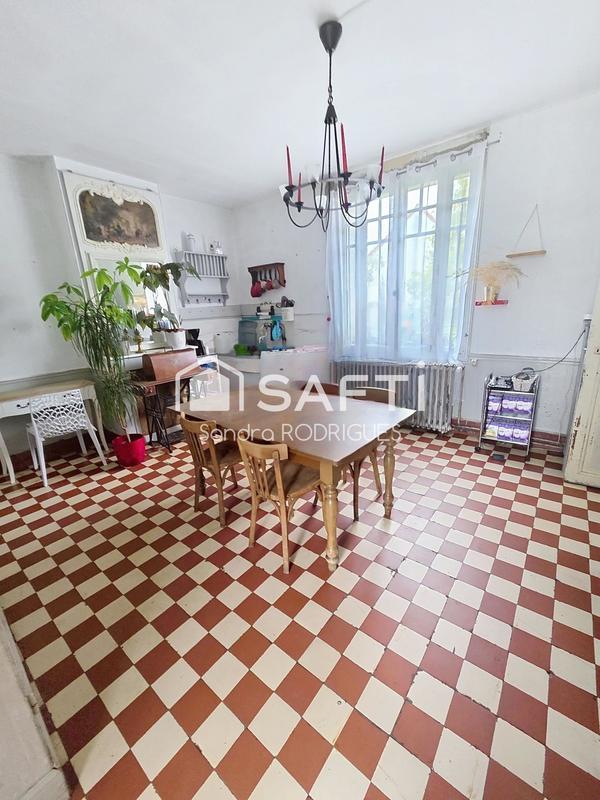 Maison - 95 m² - 4 pièces