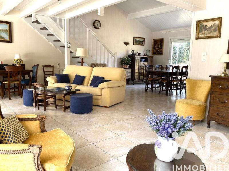 Maison - 190 m² - 6 pièces