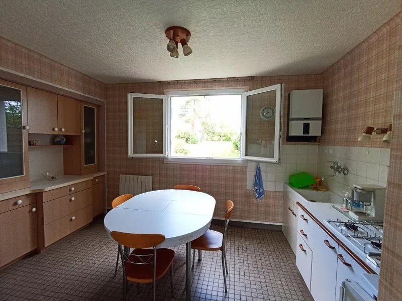 Maison - 93 m² - 5 pièces