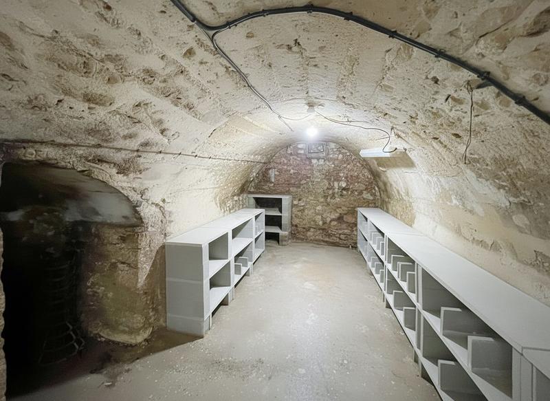 Maison ancienne - 240 m² - 12 pièces